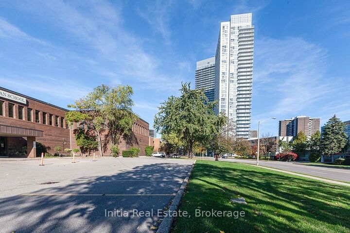 Property Photo:  275 Yorkland Road 410  ON M2J 0A7 
