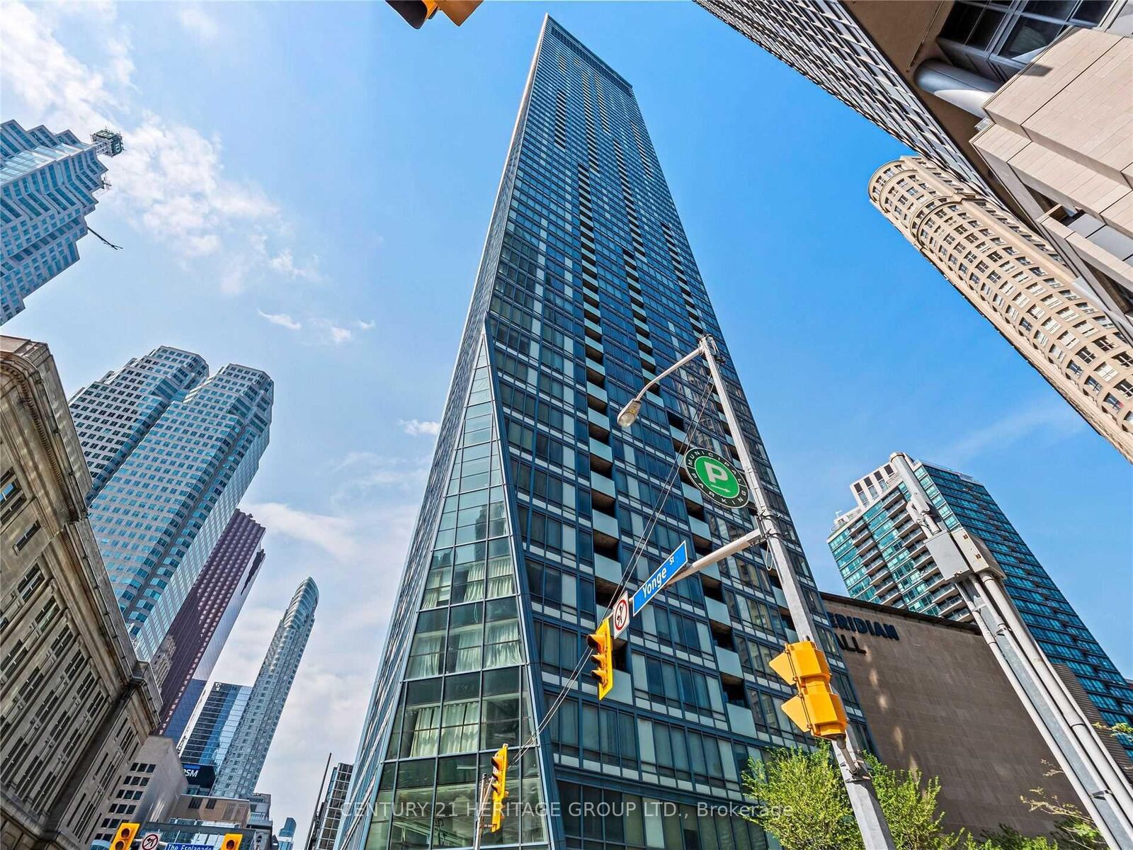 Property Photo: 8 The Esplanade Way 4302 ON M5E 0A6