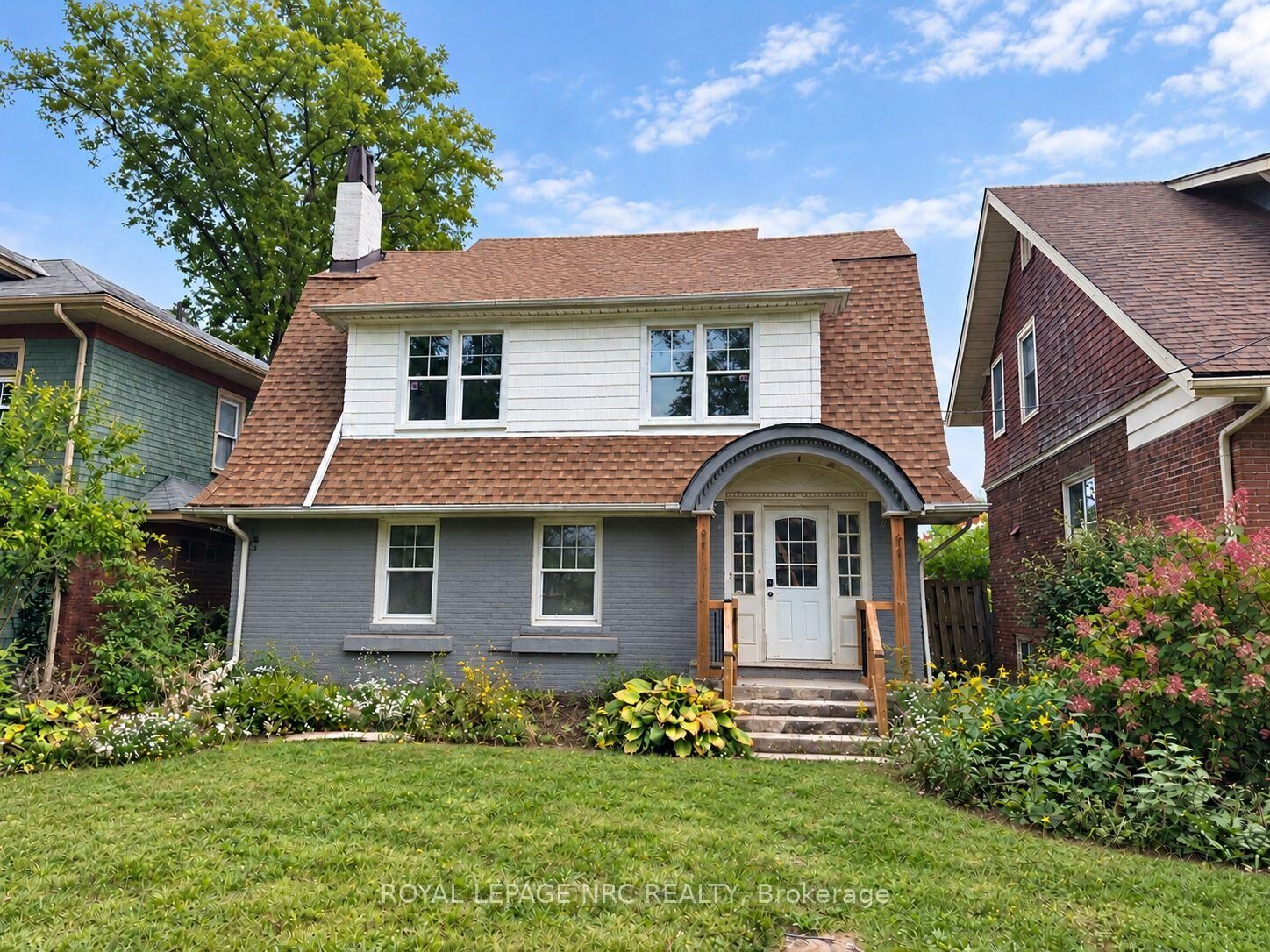 Photo de la propriété: 5170 Second Avenue ON L2E 4J9