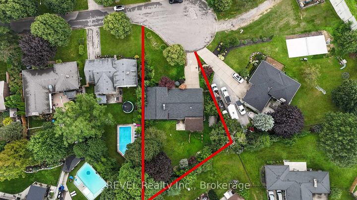 Property Photo: 7285 Rolling Acres Crescent ON L2J 1E5