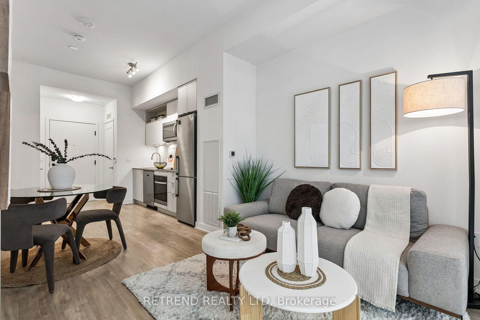 Property Photo: 70 Princess Street 1725 ON M5A 0X6