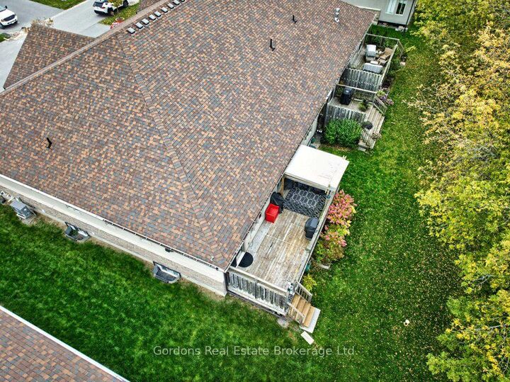 Property Photo: 64 Aletha Drive ON K0K 3L0