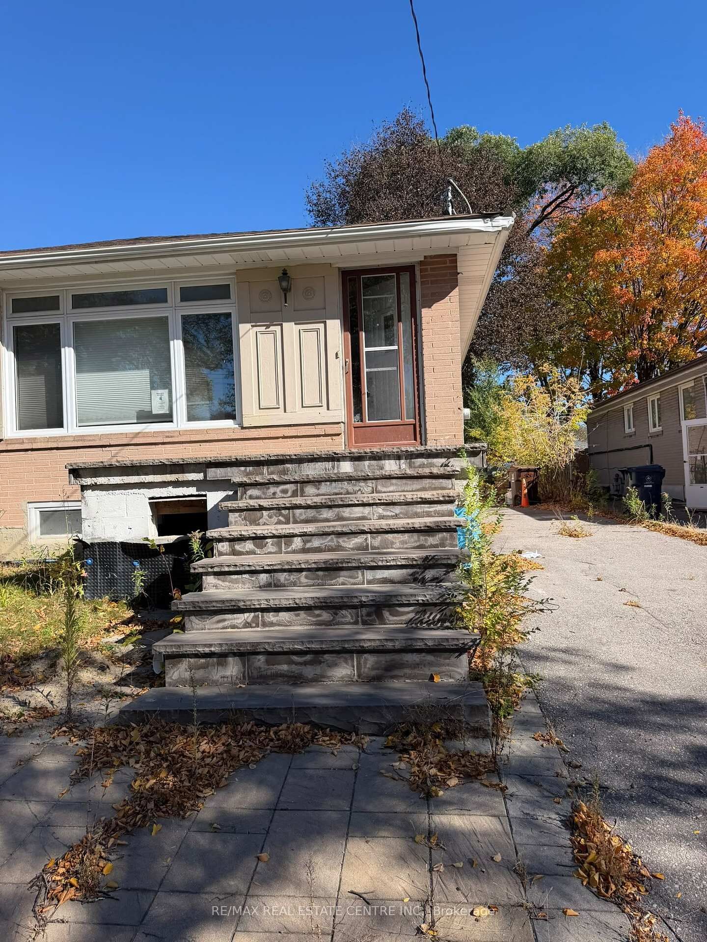 Property Photo: 97 Birkdale Road ON M1P 3R6