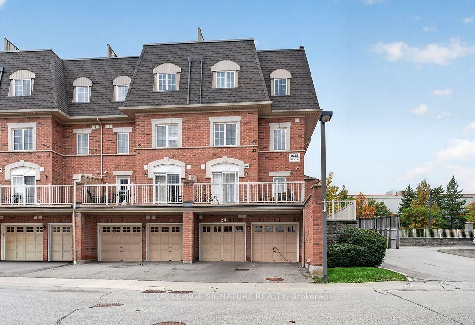 Property Photo:  3055 Elmcreek Road 23  ON L5B 4J9 