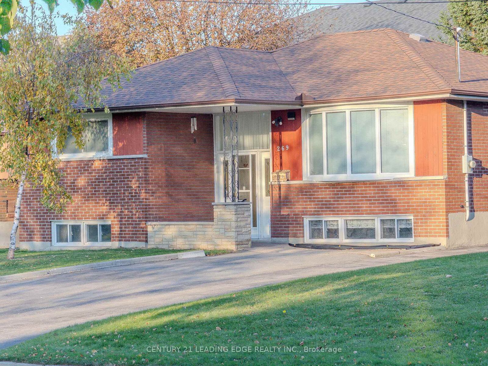 Property Photo:  269 Linden Street  ON L1H 6R3 