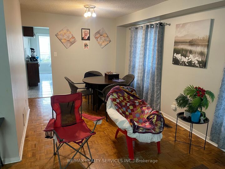Property Photo:  26 Swennen Drive  ON L6V 4E3 