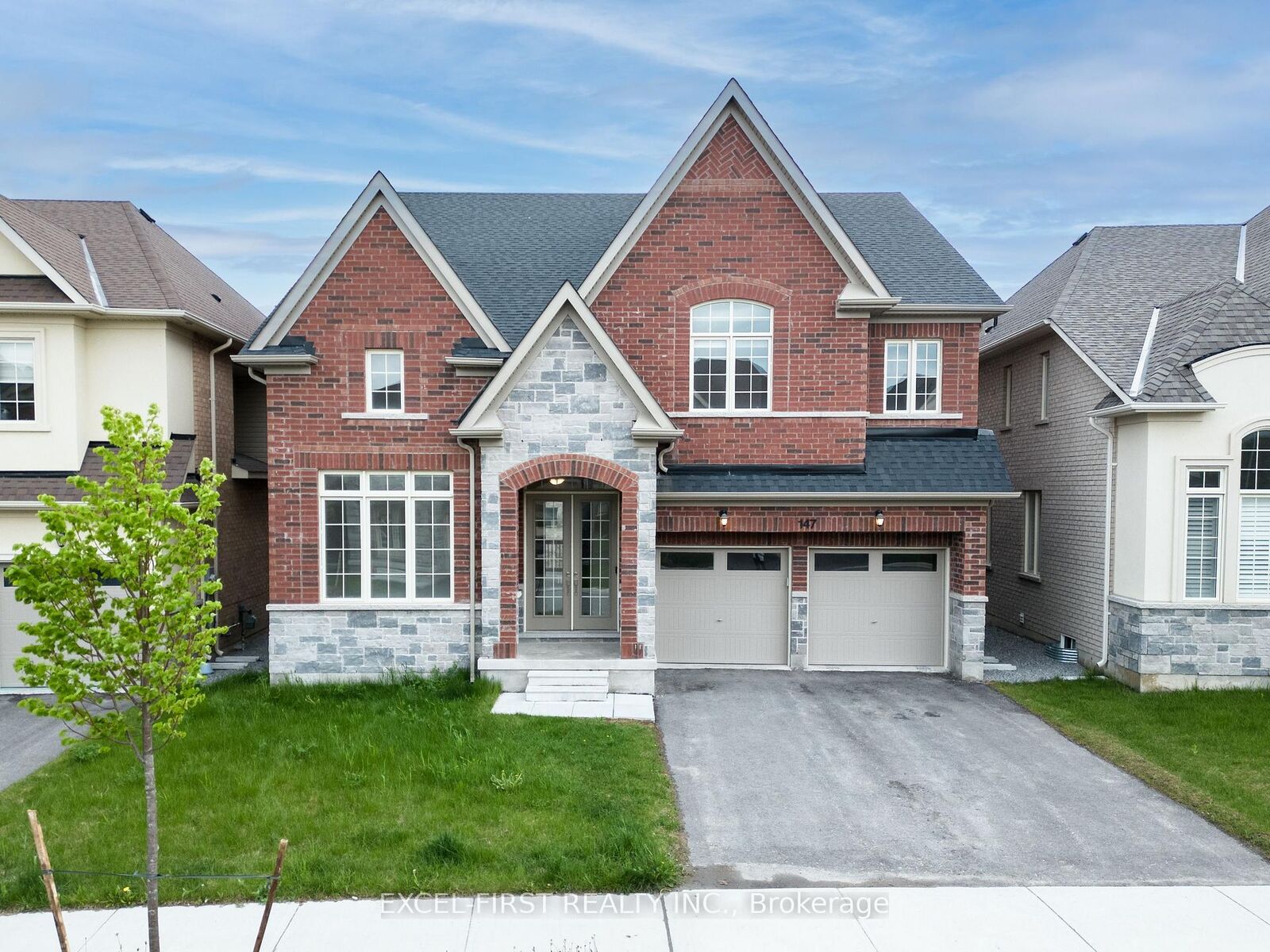 Property Photo:  147 Frederick Pearson Street  ON L9N 0Y8 