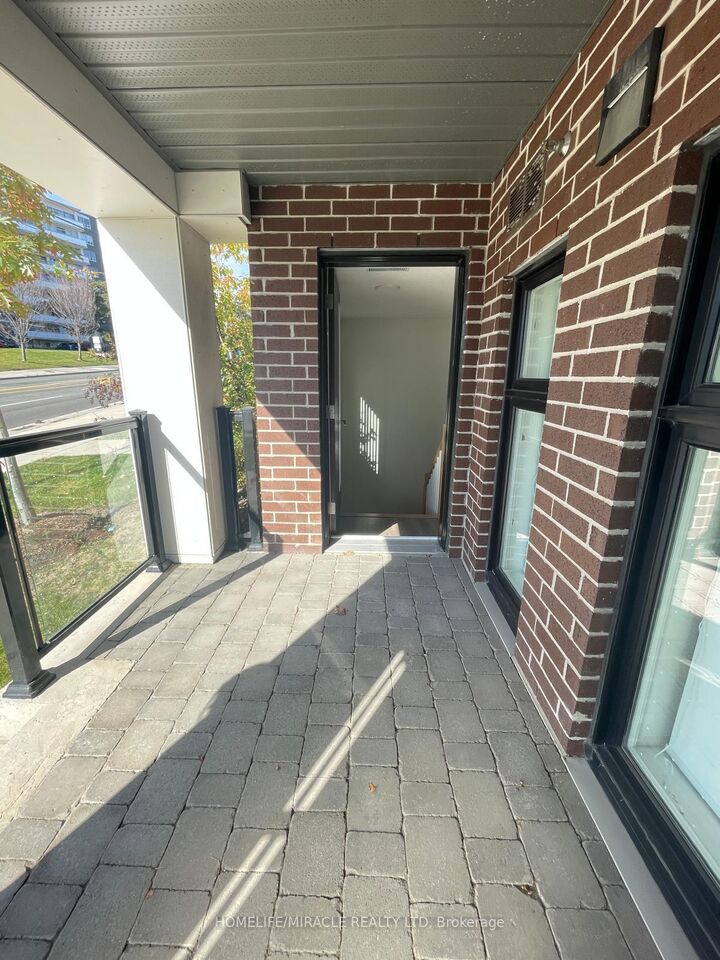 Property Photo: 160 Canon Jackson Drive 106 ON M6M 0B6