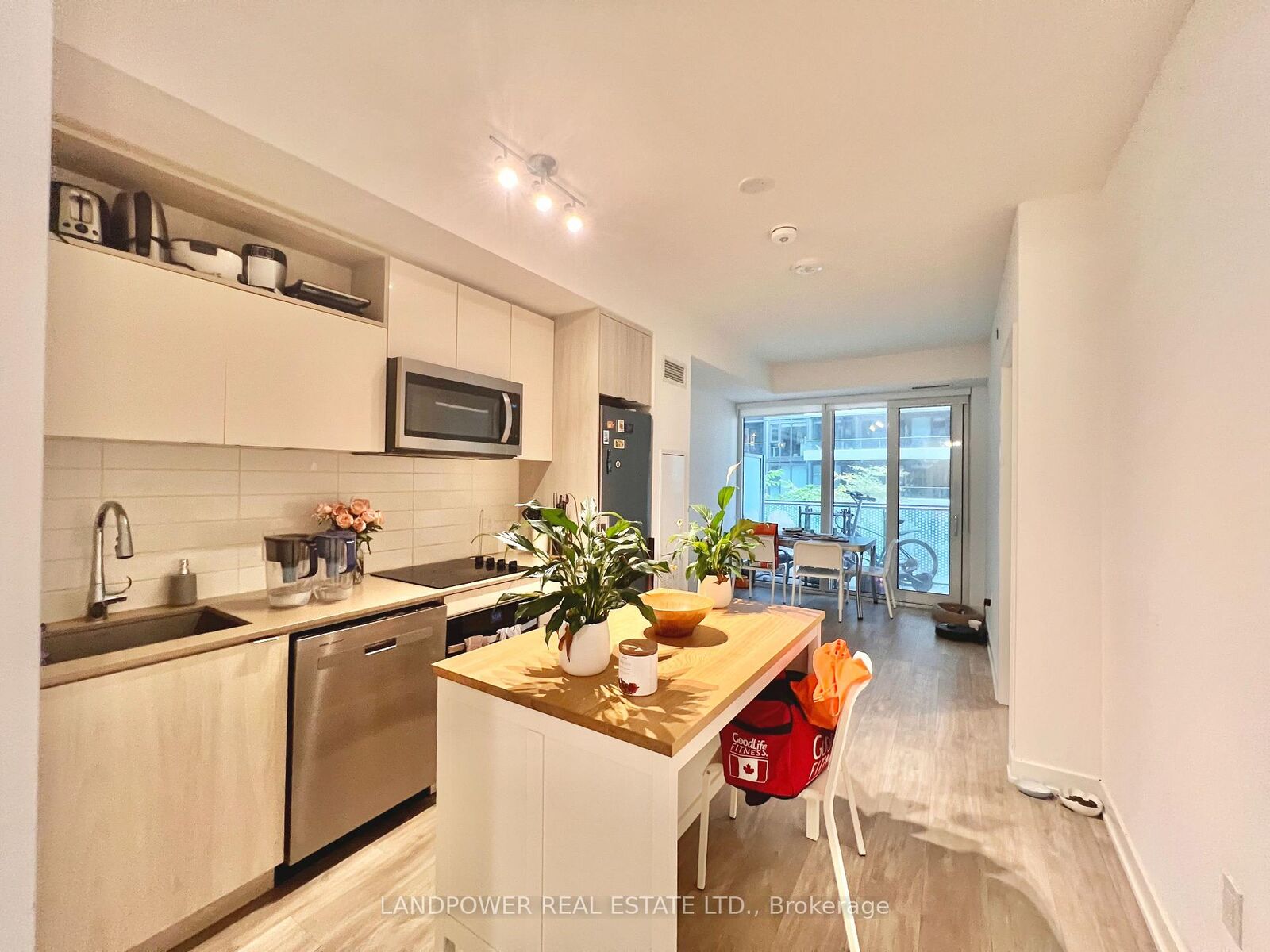 Property Photo:  135 Lower Sherbourne Street 1241 W  ON M5A 1Y4 