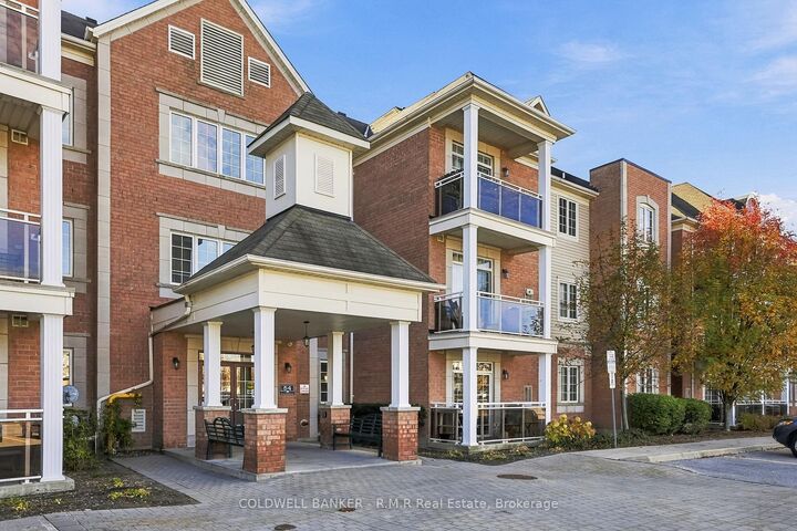 Photo de la propriété:  54 Harvey Johnston Way 318  ON L1M 0J7 
