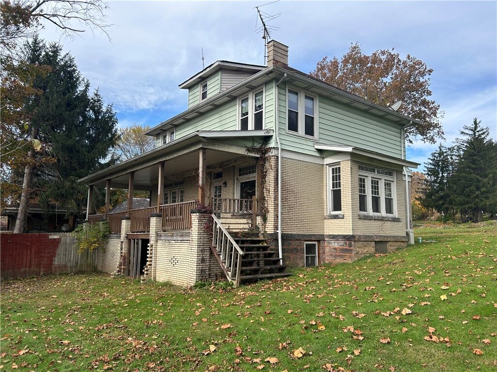 Property Photo: 100 McGill Ave PA 15428