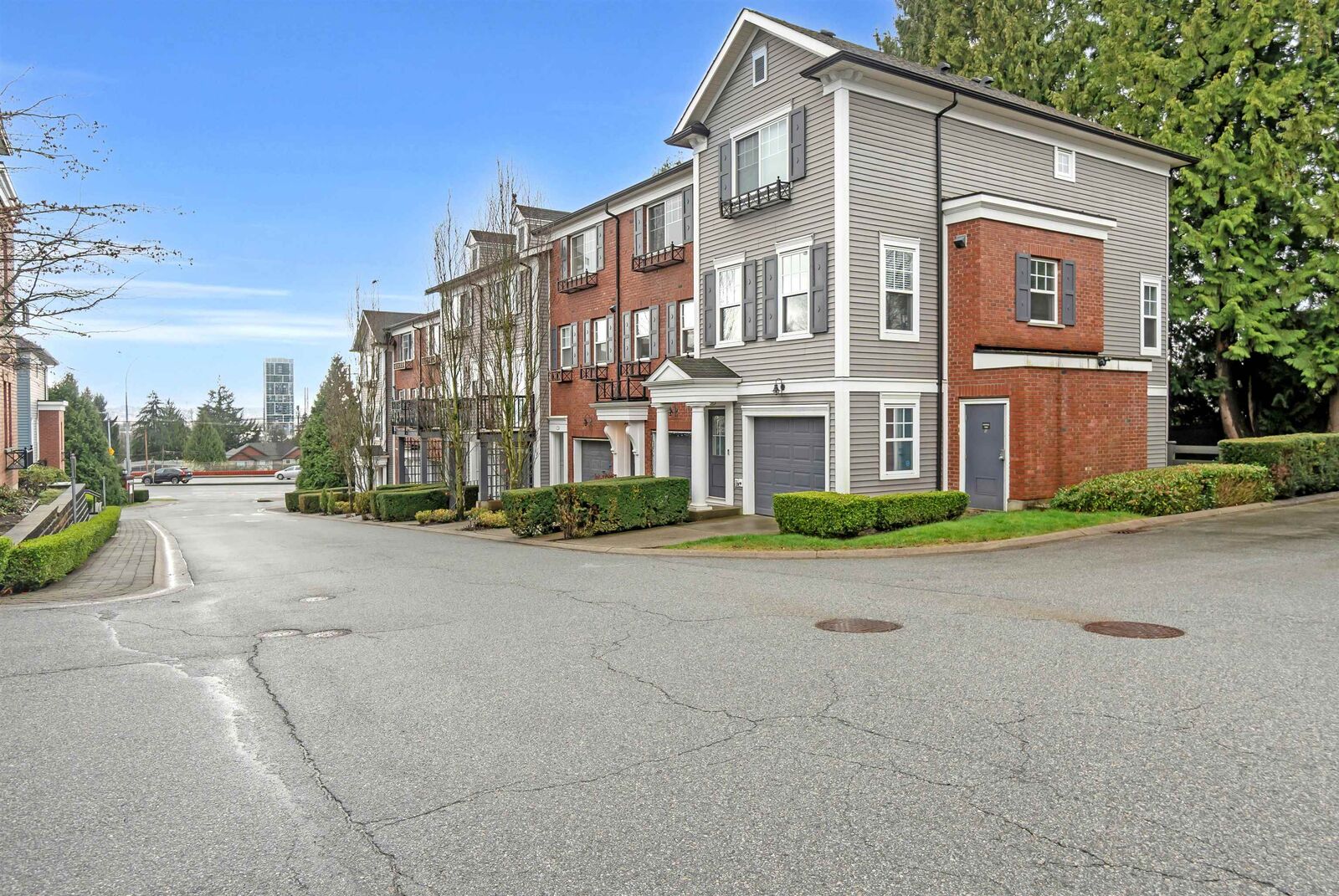 Property Photo: 688 Edgar Avenue 81 BC V3K 0A5