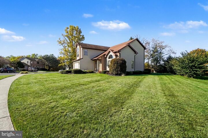 Property Photo:  4106 Carrington Court W  PA 17050 