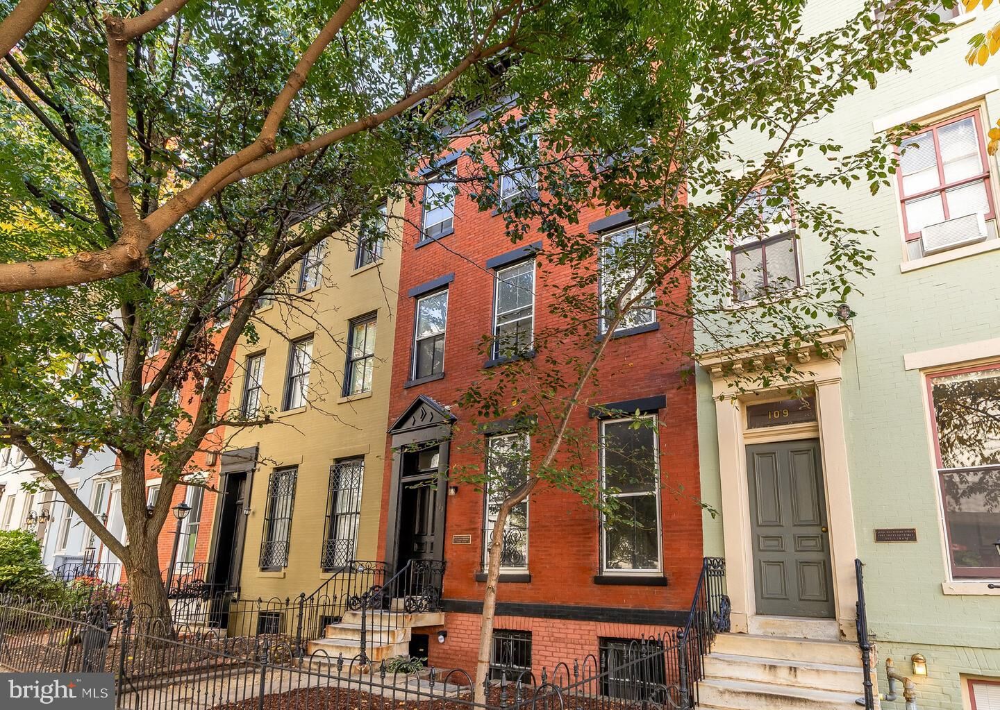 Property Photo:  111 C Street SE  DC 20003 