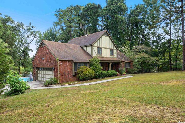Property Photo:  52 Pinecrest Circle  AR 72150 