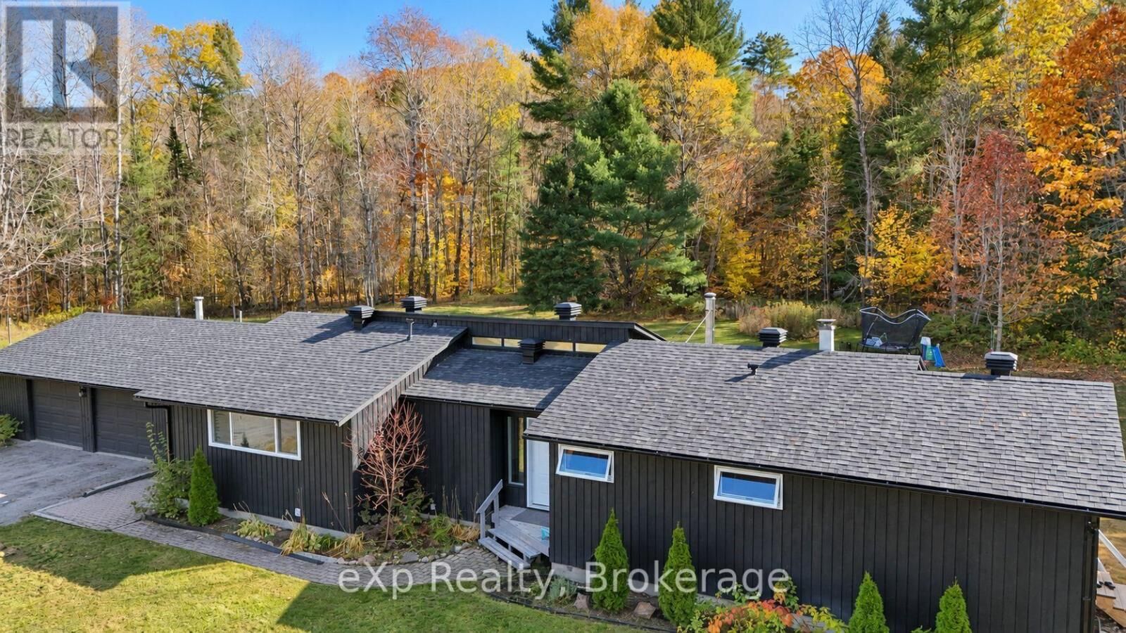 Property Photo: 525 141 Highway ON P0B 1M0