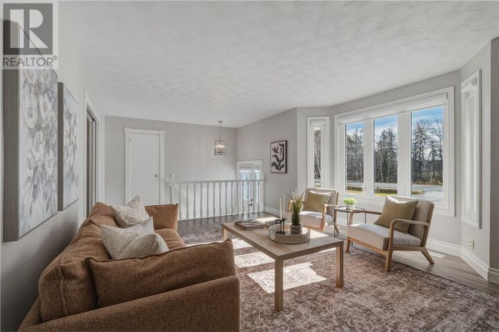 Property Photo:  636 Gravel Drive  ON P3P 1R3 