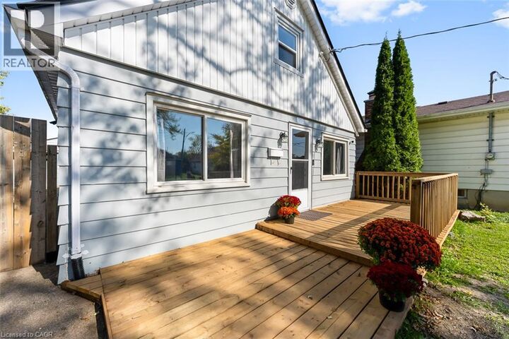 Property Photo:  20 Kirk Street  ON L2S 1B7 
