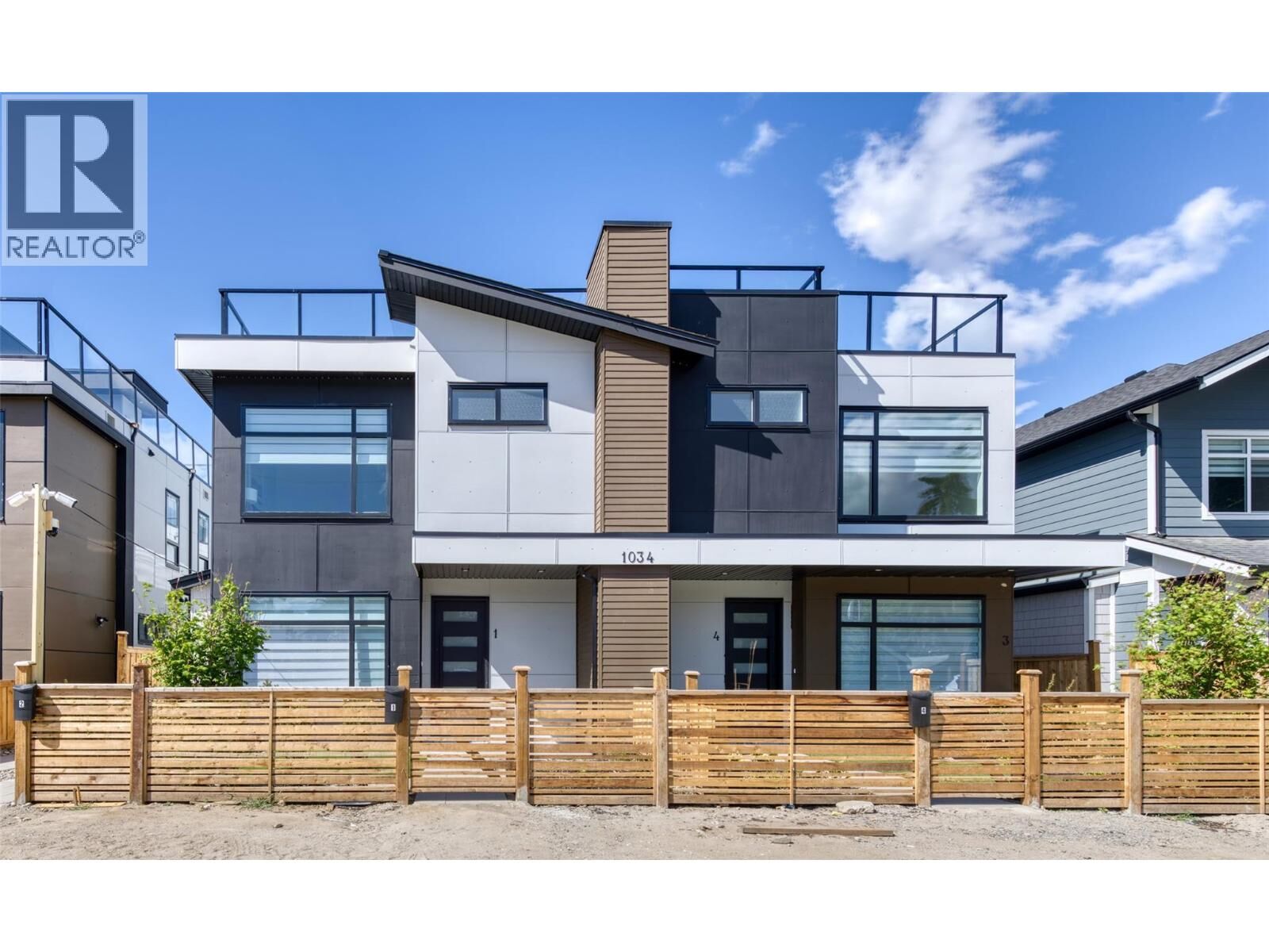 Property Photo: 1034 Martin Avenue 4 BC V1Y 6V5