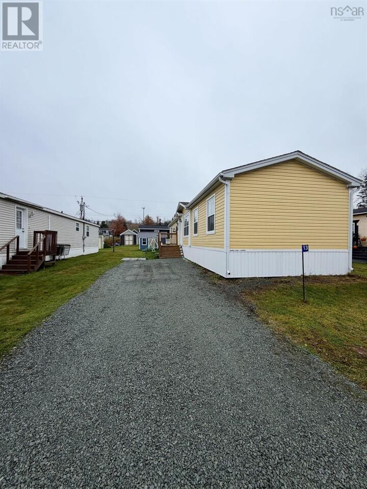 Property Photo:  13 Shawndale Drive  NS B2N 5J5 