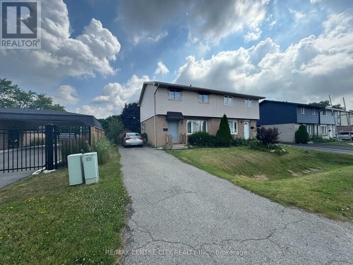 Property Photo:  870 Wellingsboro Road  ON N6E 1Y5 