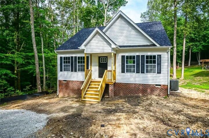 Property Photo: 12085 Norway Road VA 22546