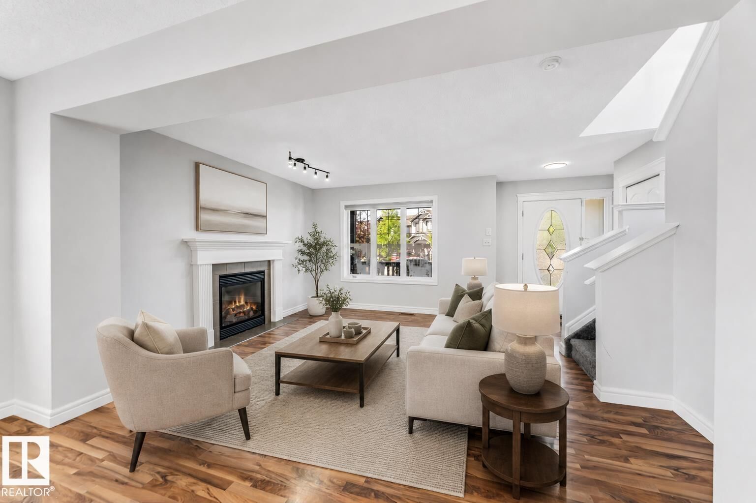Property Photo:  1921 119A Street SW  AB T6W 0E2 