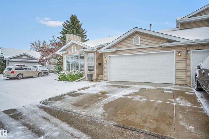 Property Photo:  20 Deerbourne Drive 15  AB T8N 6E1 