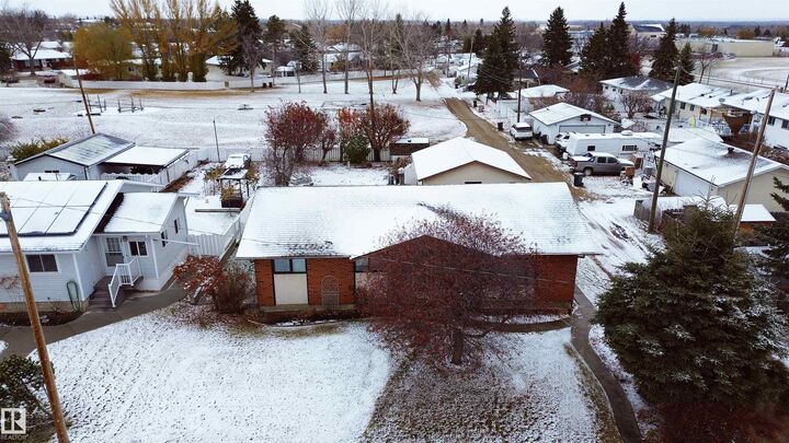 Property Photo:  4308 44 Avenue  AB T7A 1G2 