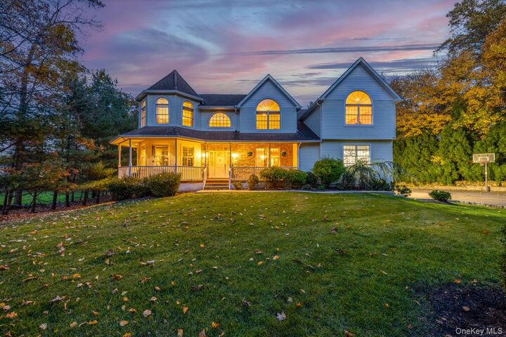 Property Photo:  9 Ronwood Road  NY 10977 