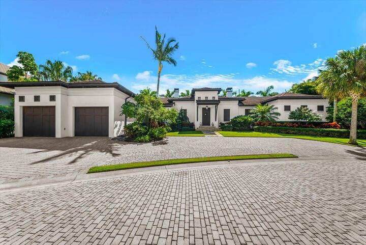 Property Photo:  1207 Sharswood Lane  FL 34242 