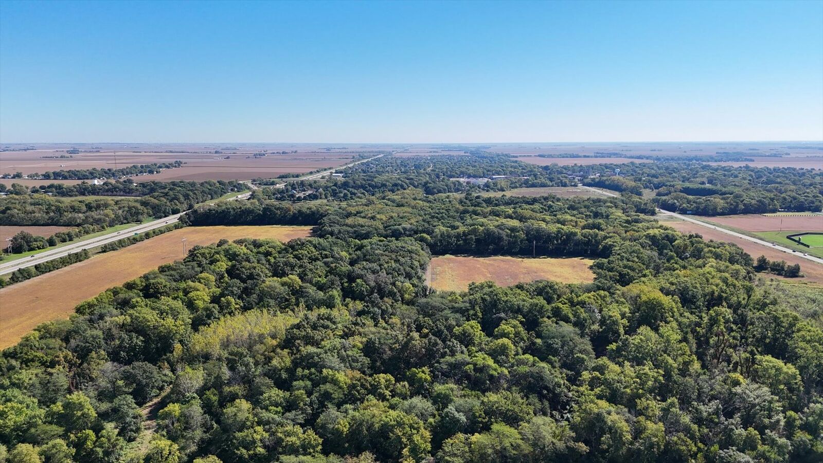 Property Photo:  2130 Cr 2600 Street  IL 61873 