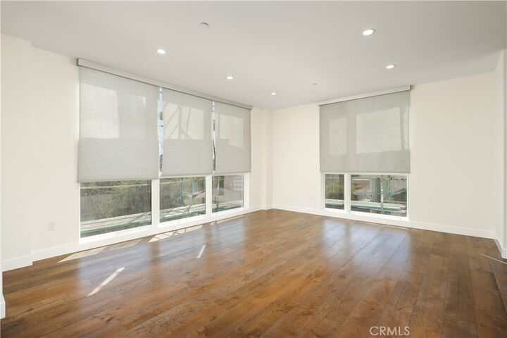 Property Photo:  10663 Kinnard Avenue 301  CA 90024 