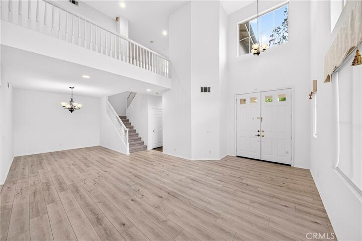 Property Photo:  1918 Edinburgh Way  CA 92831 