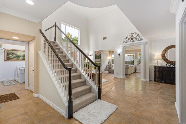 Property Photo:  2285 Hillyer Street  CA 92008 
