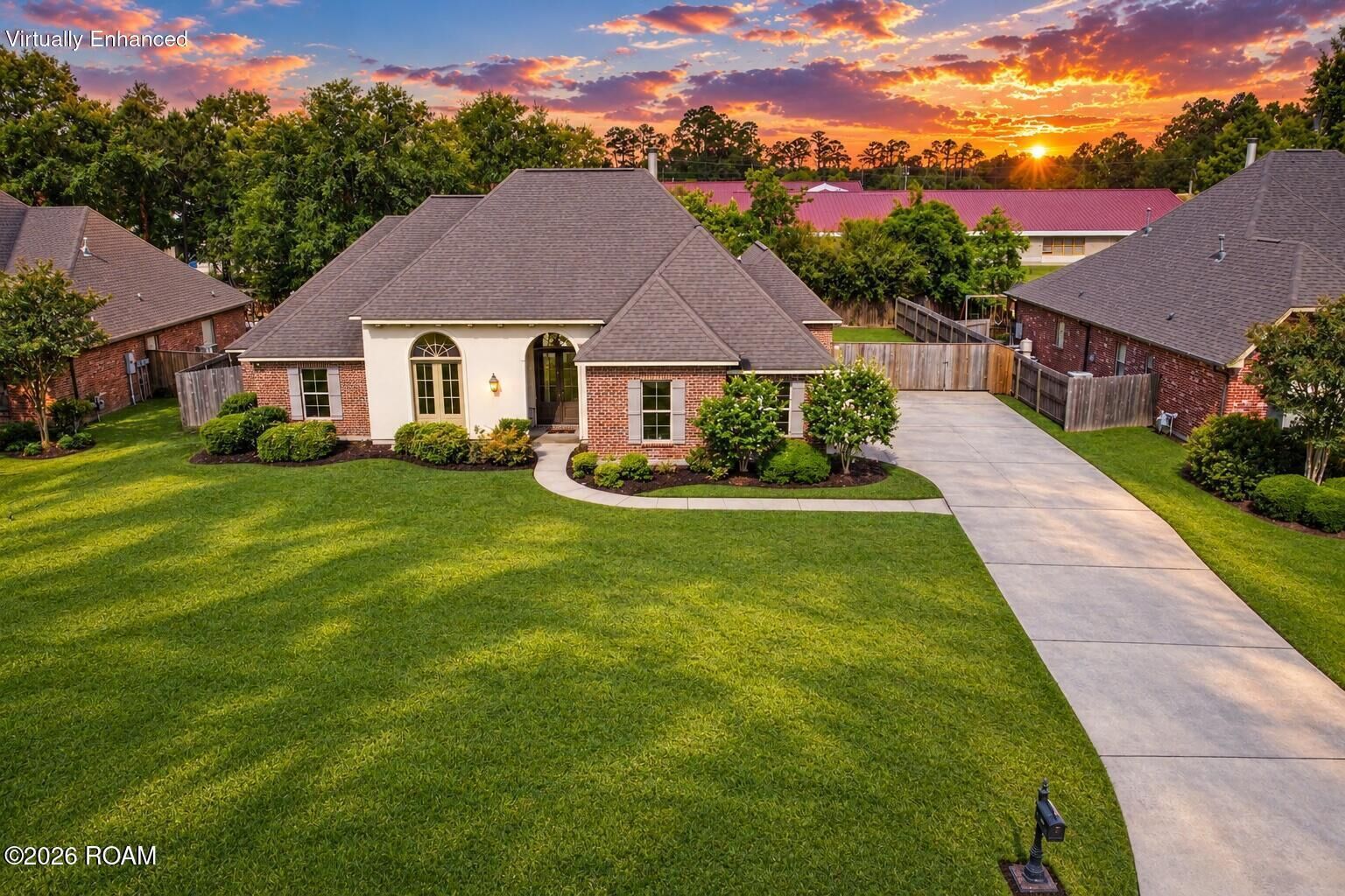 Property Photo: 443 Clayton Court LA 70461