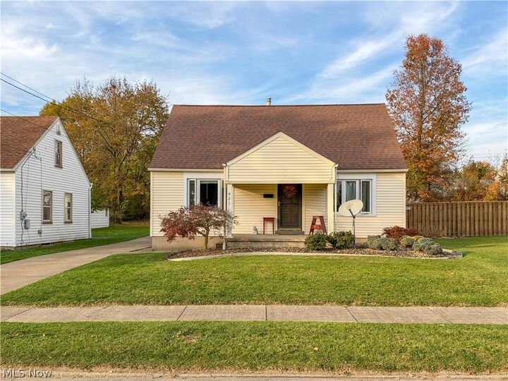 Property Photo: 426 Joan Avenue OH 44420