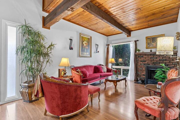 Property Photo:  101 Pinemont Bay NE  AB T1Y 2V7 