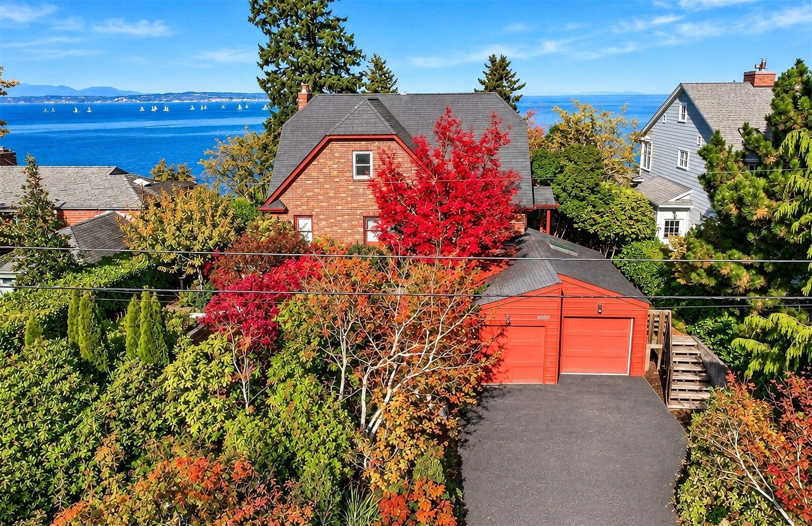 Property Photo:  2918 NW Esplanade  WA 98117 