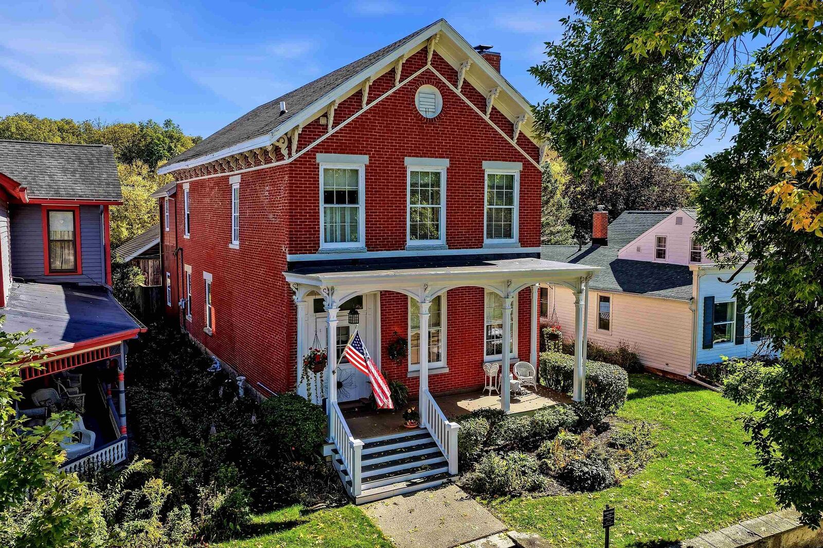 Property Photo:  906 Park Avenue  IL 61036 