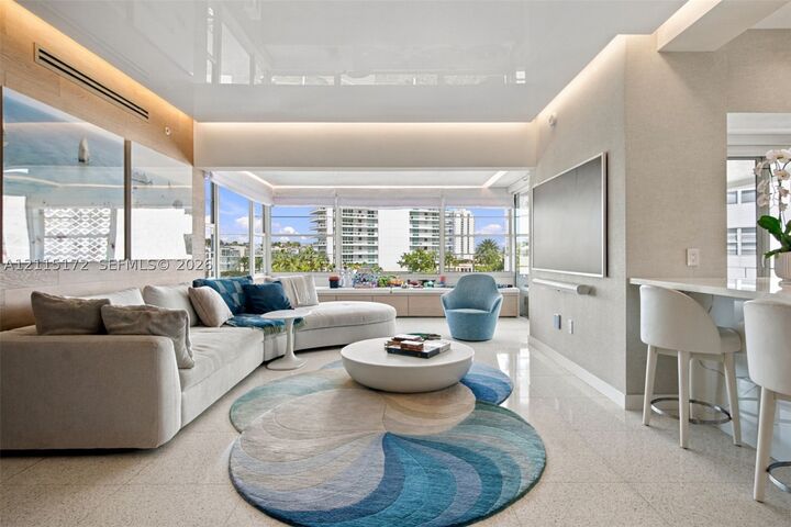 Property Photo:  16 Island Ave 5C  FL 33139 