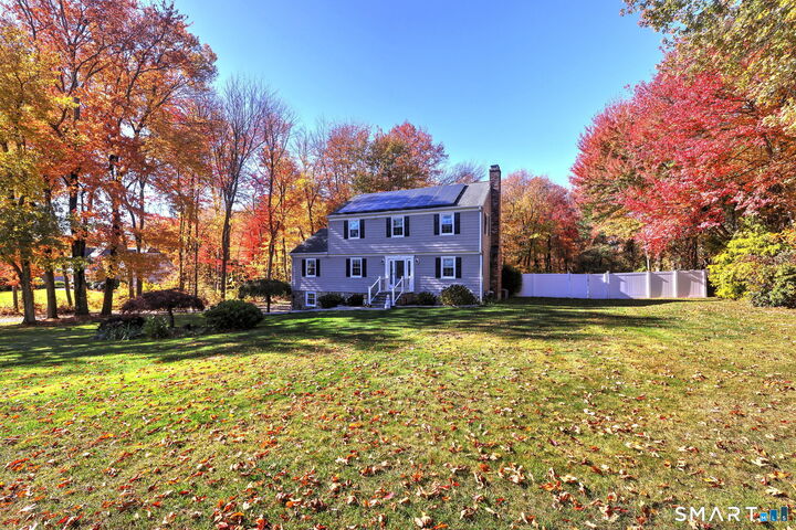 Property Photo:  139 Cutlers Farm Road  CT 06468 