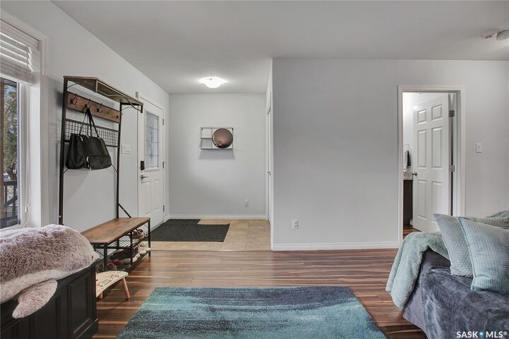 Property Photo:  336 W Avenue S  SK S7M 3G5 