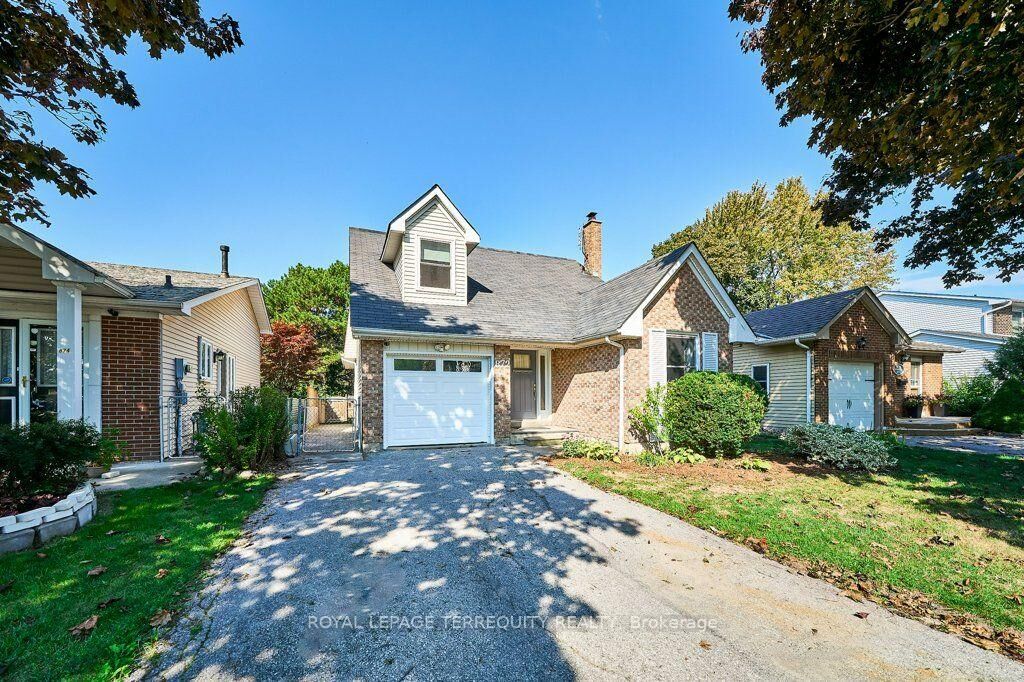 Property Photo: 872 Finley Avenue ON L1S 3R9