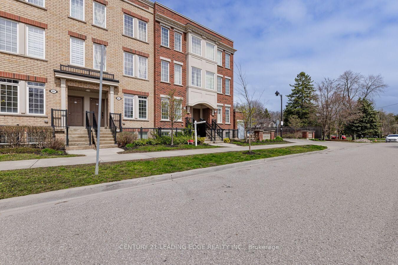 Property Photo:  387 Beechgrove Drive 88  ON M1E 4A2 
