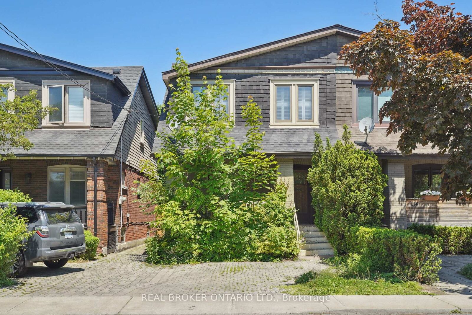 Property Photo:  134 Moore Avenue  ON M4T 1V8 