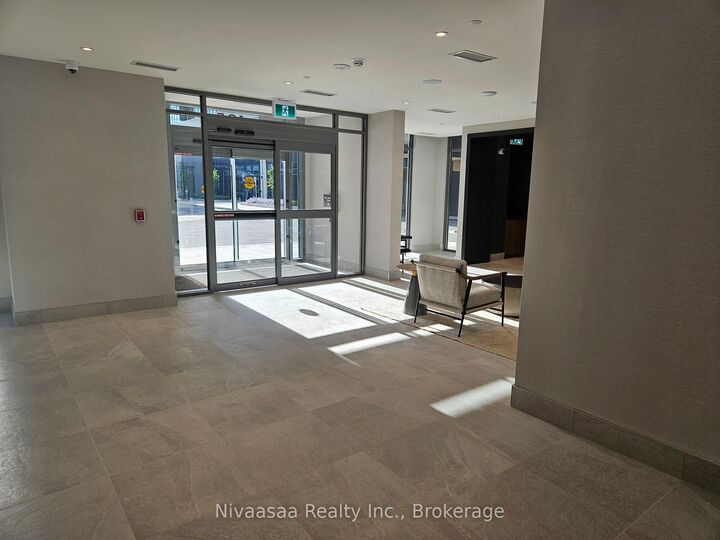 Property Photo:  125 Nipissing Road 412B  ON L6T 1R3 