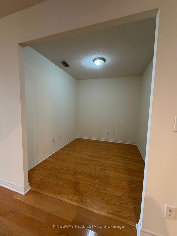 Property Photo: 4080 Living Arts Drive 2510 ON L5B 4N3