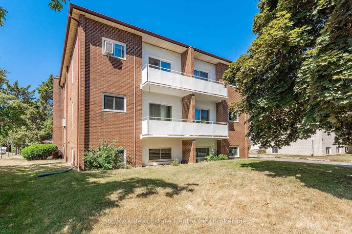 Property Photo: 57 Conroy Crescent 102 ON N1G 2V5