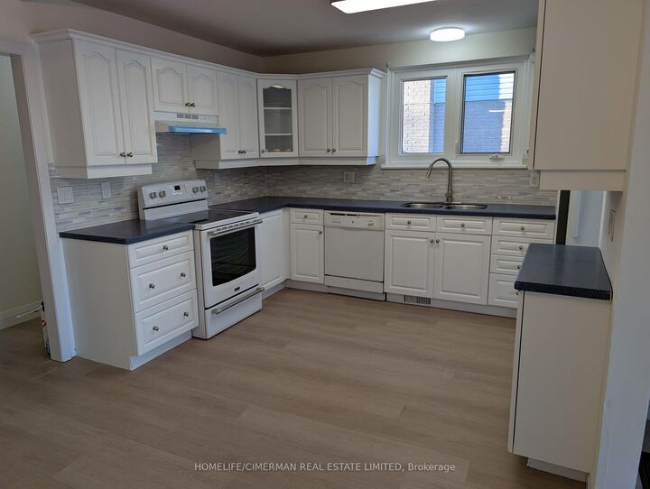 Property Photo: 202 Durham Street ON L1J 5R3